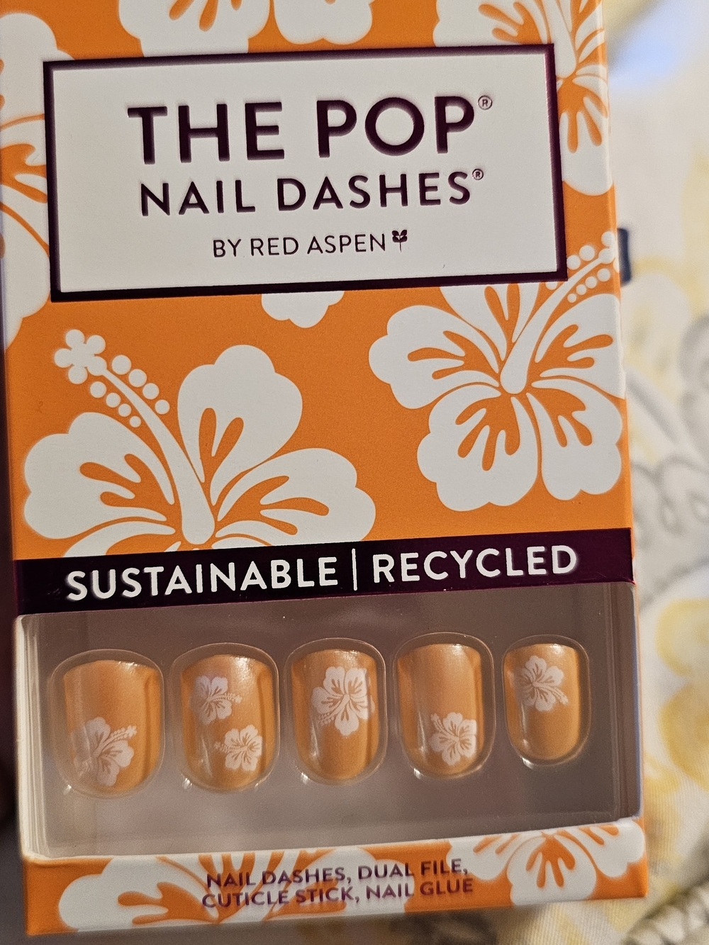 The Pop Nail Dashes Press-On Nails in Orange Floral by Red Aspen